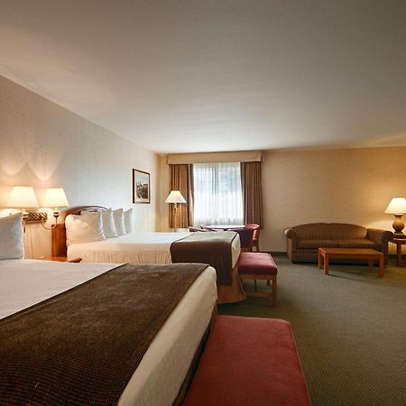 Best Western Oak Meadows Inn Saint Helens Exterior photo