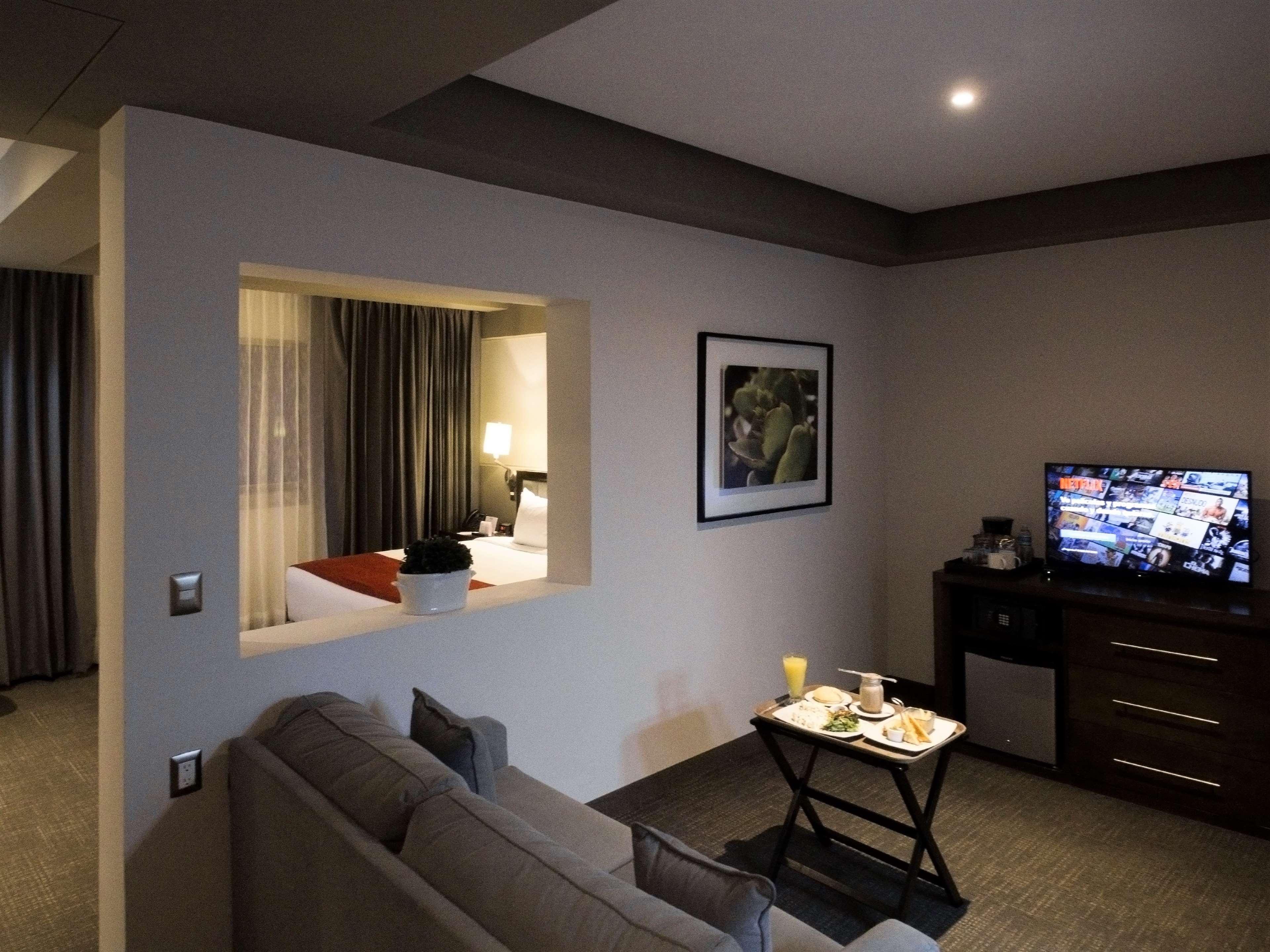 Best Western Oak Meadows Inn Saint Helens Exterior photo